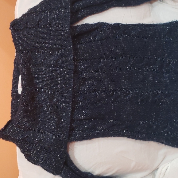 Navy Blue Sweater - Picture 4 of 4